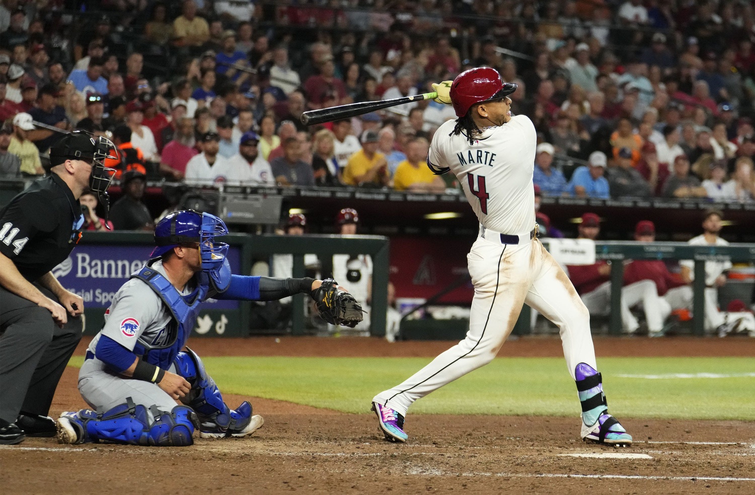 Ketel Marte bats against the Chicago Cubs at Chase Field