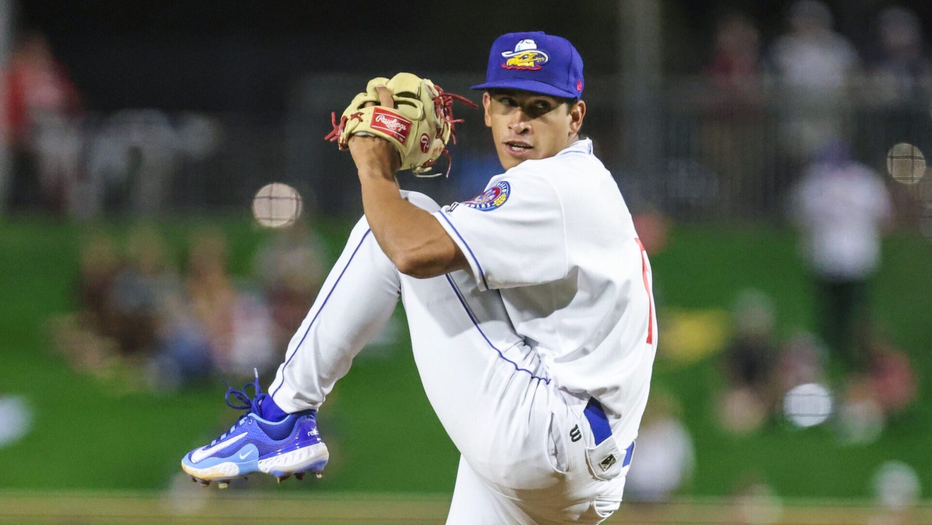 Diamondbacks pitching prospect Yilber Diaz pitches for the Amarillo Sod Poodles.