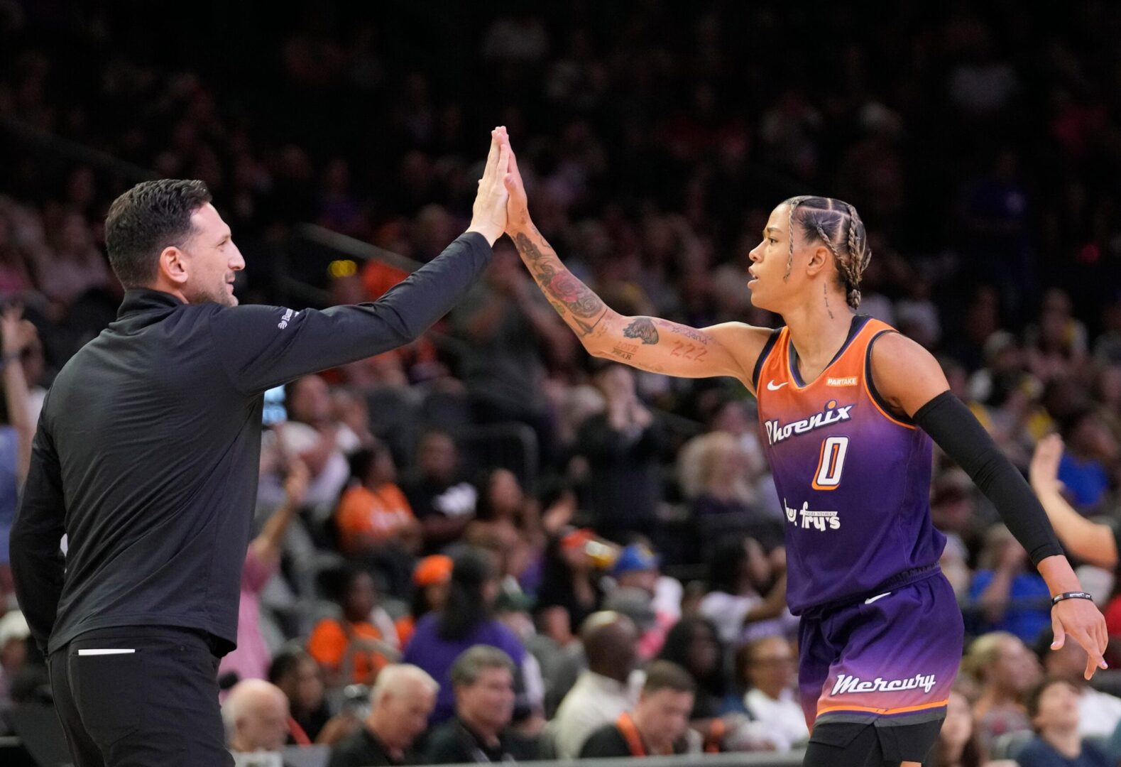 © Michael Chow/The Republic / USA TODAY NETWORK