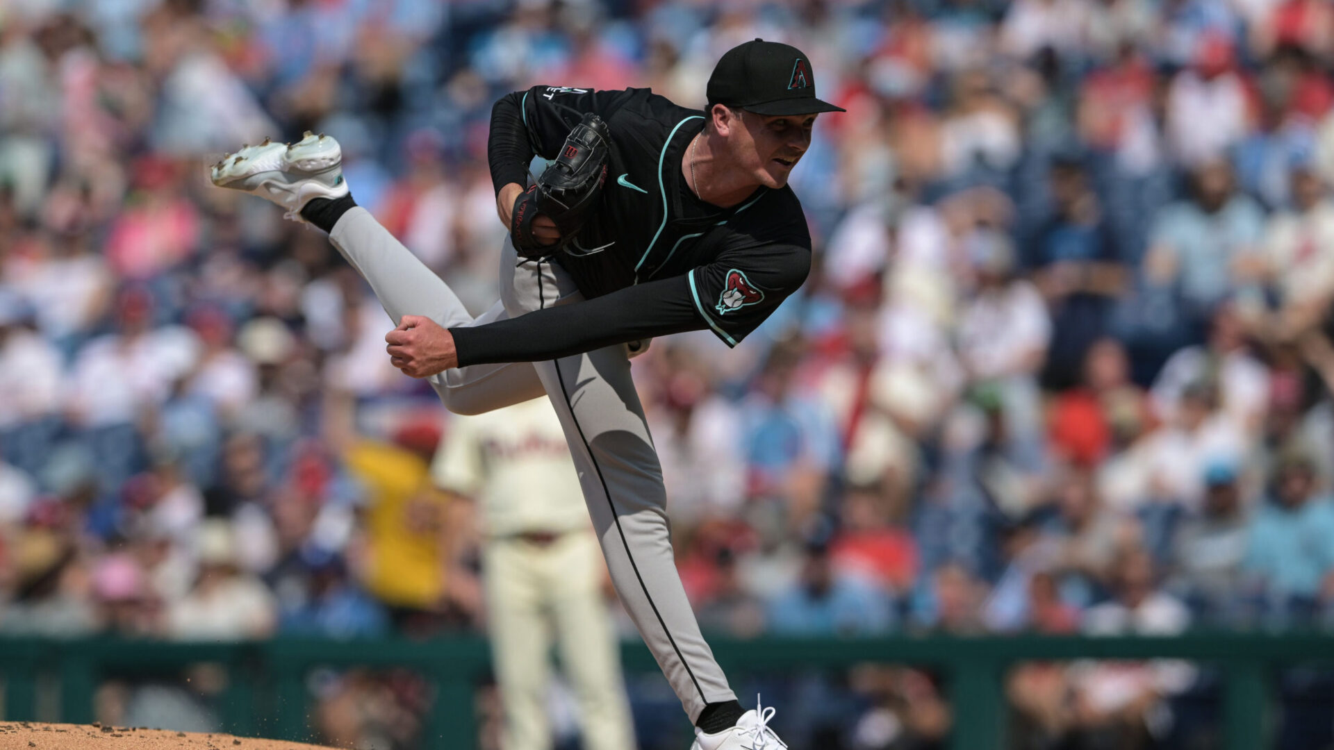 Diamondbacks left-hander Tommy Henry faces the Philadelphia Phillies at Citizens Bank Park.