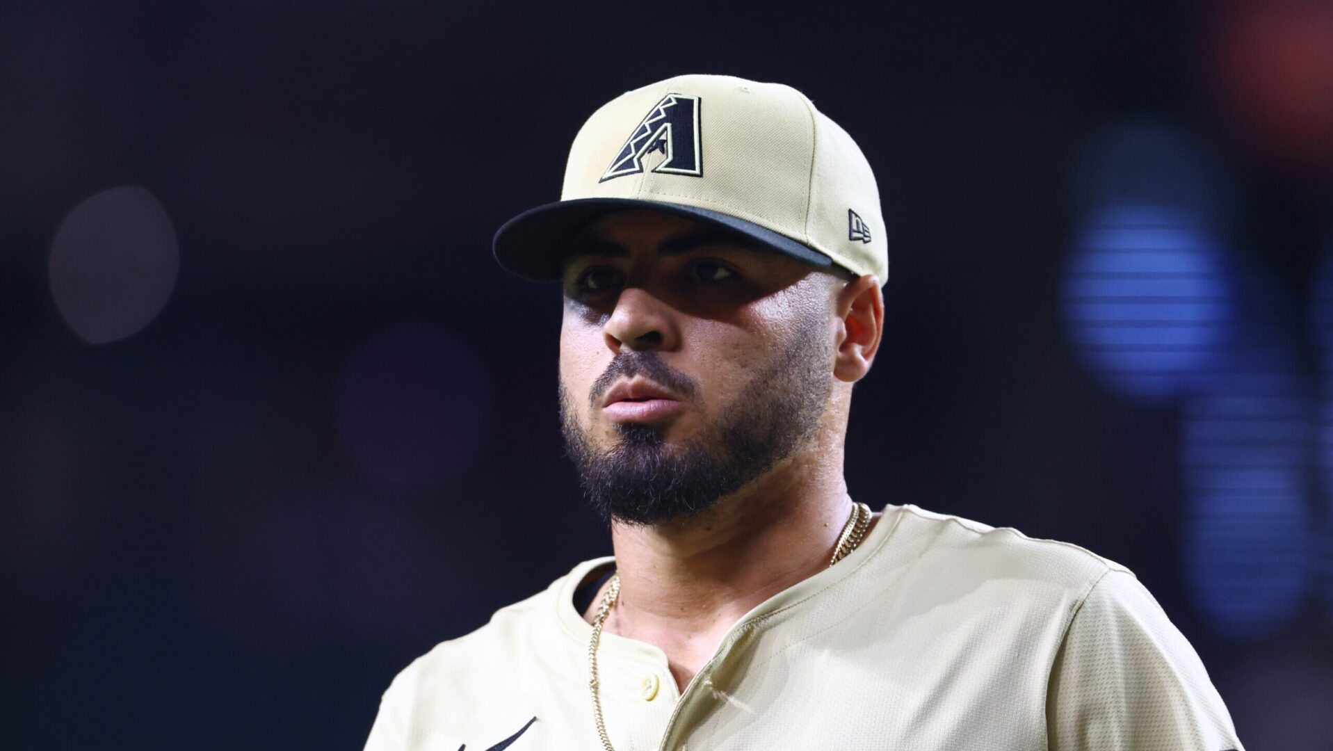 Humberto Castellanos pitches against the Atlanta Braves at Chase Field.