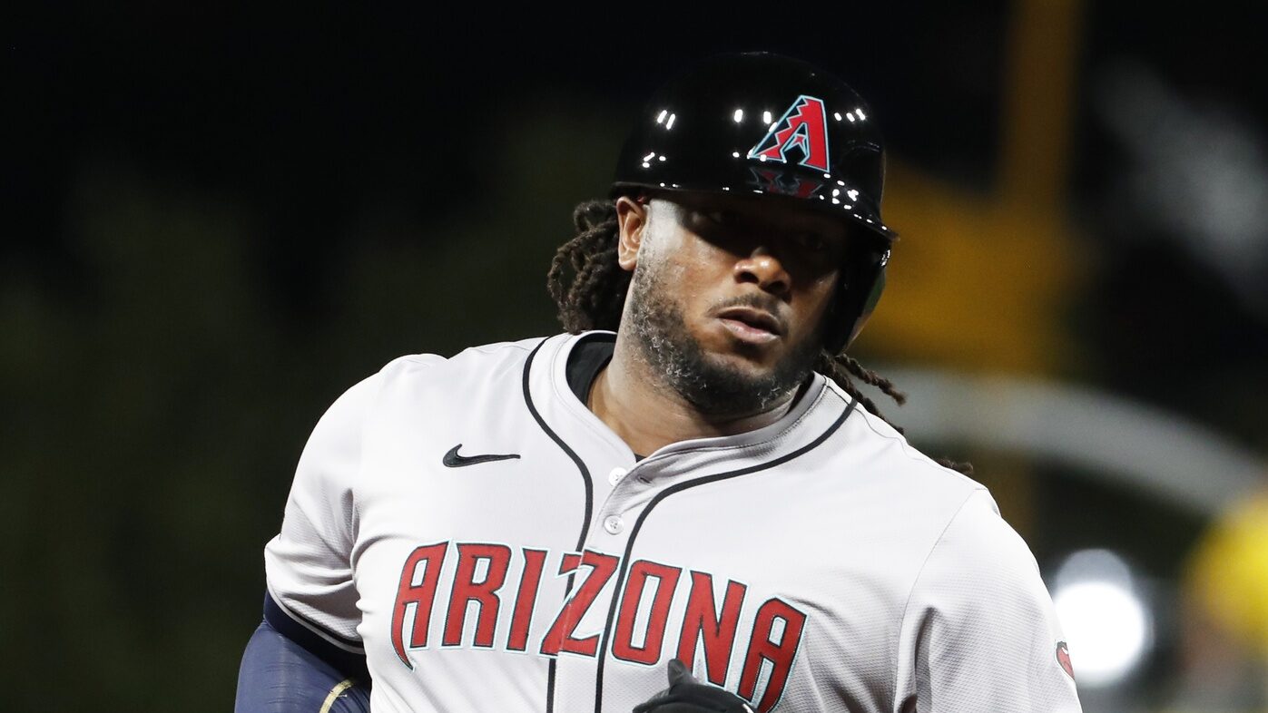Diamondbacks first baseman Josh Bell rounds the bases after hitting a home run against the Pittsburgh Pirates at PNC Park.