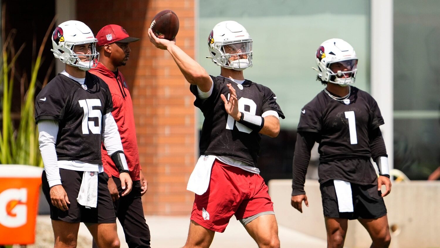 Arizona Cardinals quarterback Desmond Ridder throws in practice.