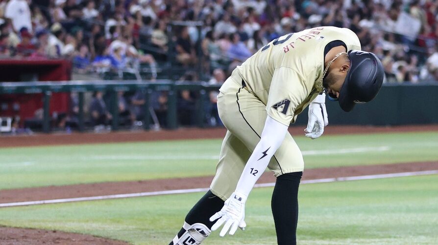 Diamondbacks left fielder Lourdes Gurriel Jr.