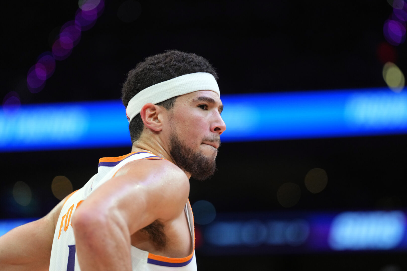 Jan 27, 2025; Phoenix, Arizona, USA; Phoenix Suns guard Devin Booker (1) looks on against the LA Clippers during the second half at Footprint Center. Mandatory Credit: Joe Camporeale-Imagn Images