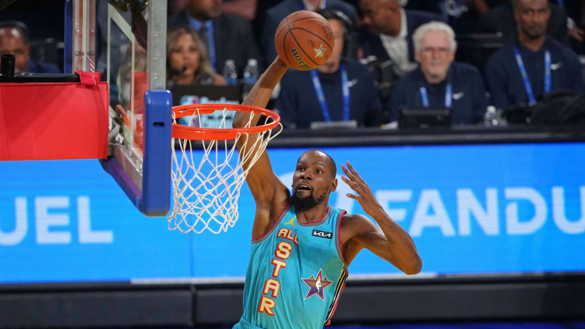 Feb 16, 2025; San Francisco, CA, USA; Shaqís OGs forward Kevin Durant (35) of the Sacramento Kings dunks against Candaceís Rising Stars during the 2025 NBA All Star Game at Chase Center. Mandatory Credit: Darren Yamashita-Imagn Images