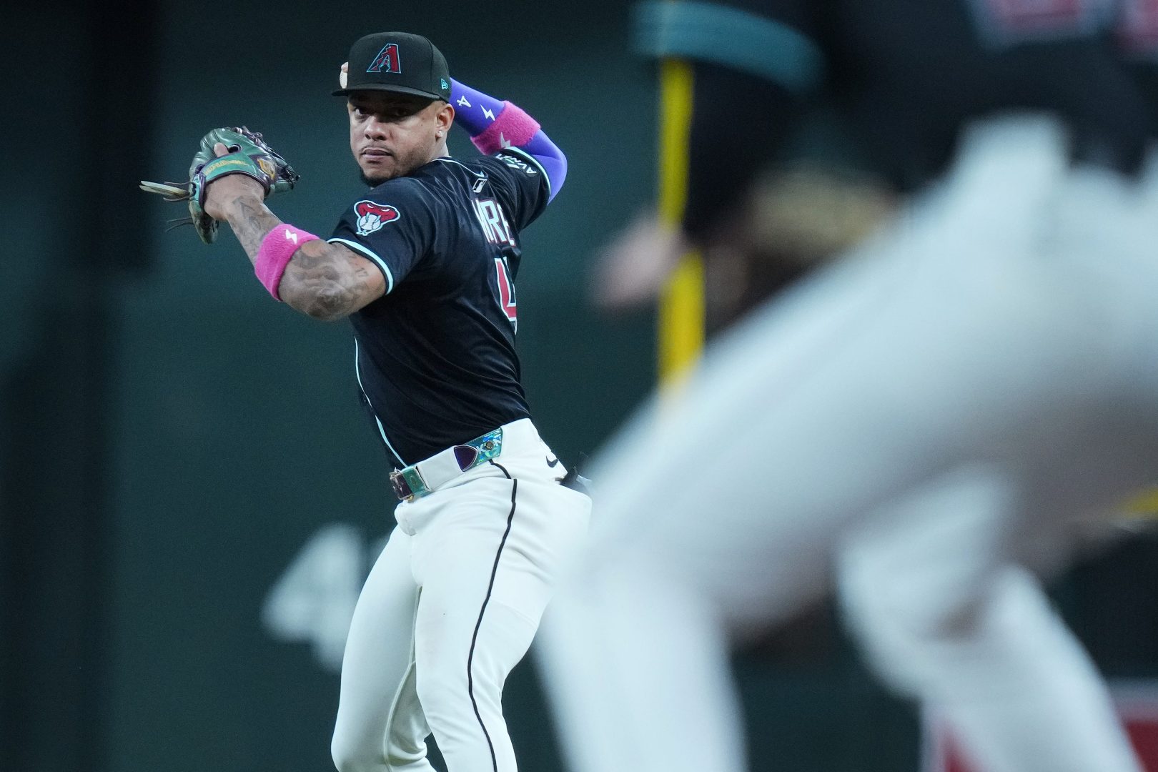 Ryan Dunn Ketel Marte Phoenix Suns Arizona Diamondbacks pregame warmups