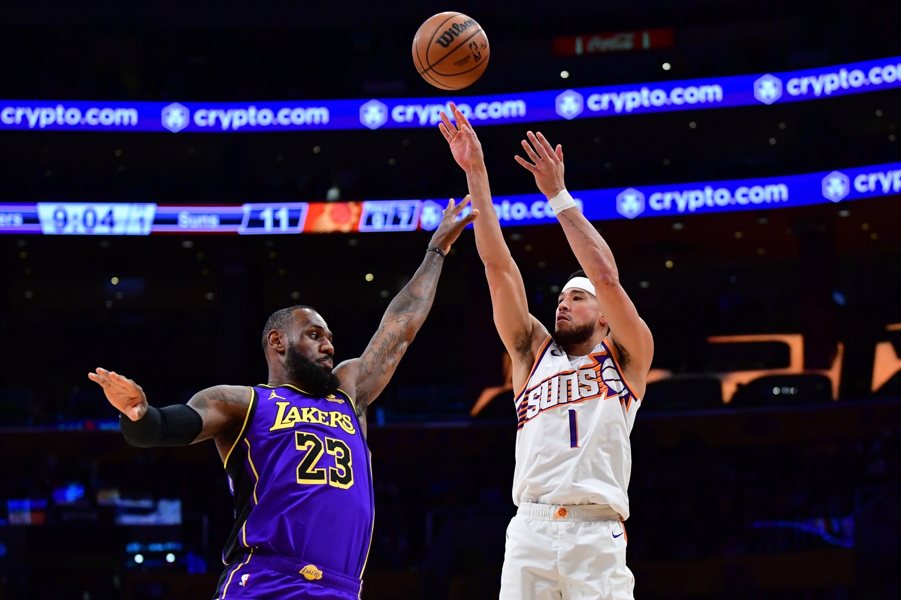 Phoenix Suns Los Angeles Lakers LeBron James LeBron James injury Luka Doncic Devin Booker NBA