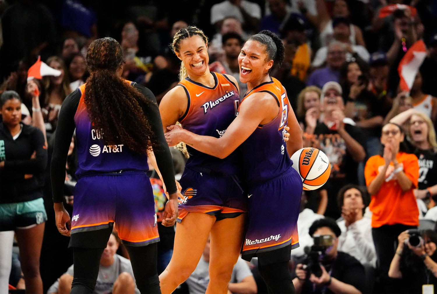 Alyssa Thomas resigned Phoenix Mercury Las Vegas Aces WNBA Finals Alyssa Thomas Kahleah Copper Satou Sabally