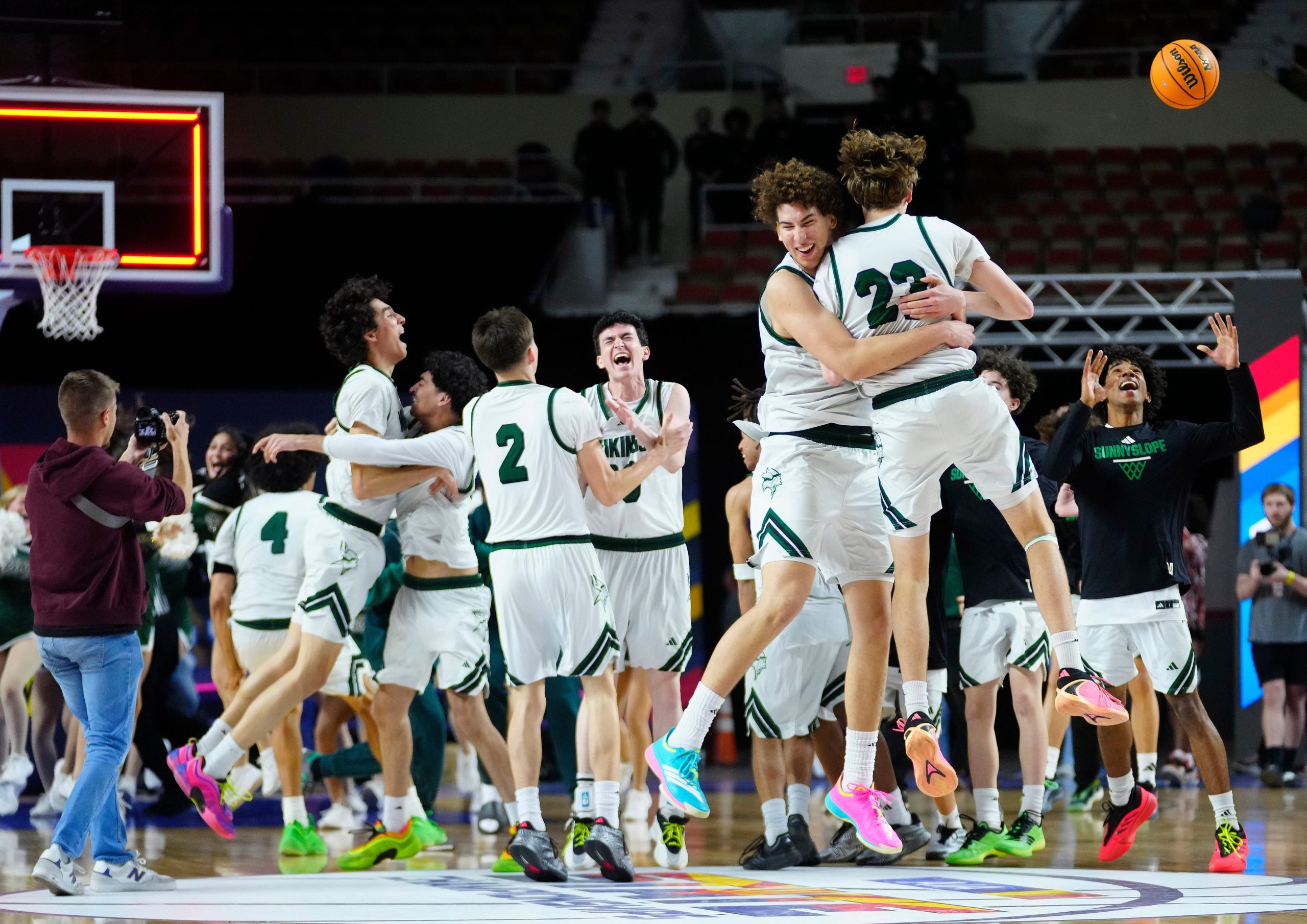 Sunnyslope High School Sunnyslope High School basketball Arizona Open state champions Arizona basketball state champions St. Marys High school Sunnyslope Vikings best highschool basketball teams in the country