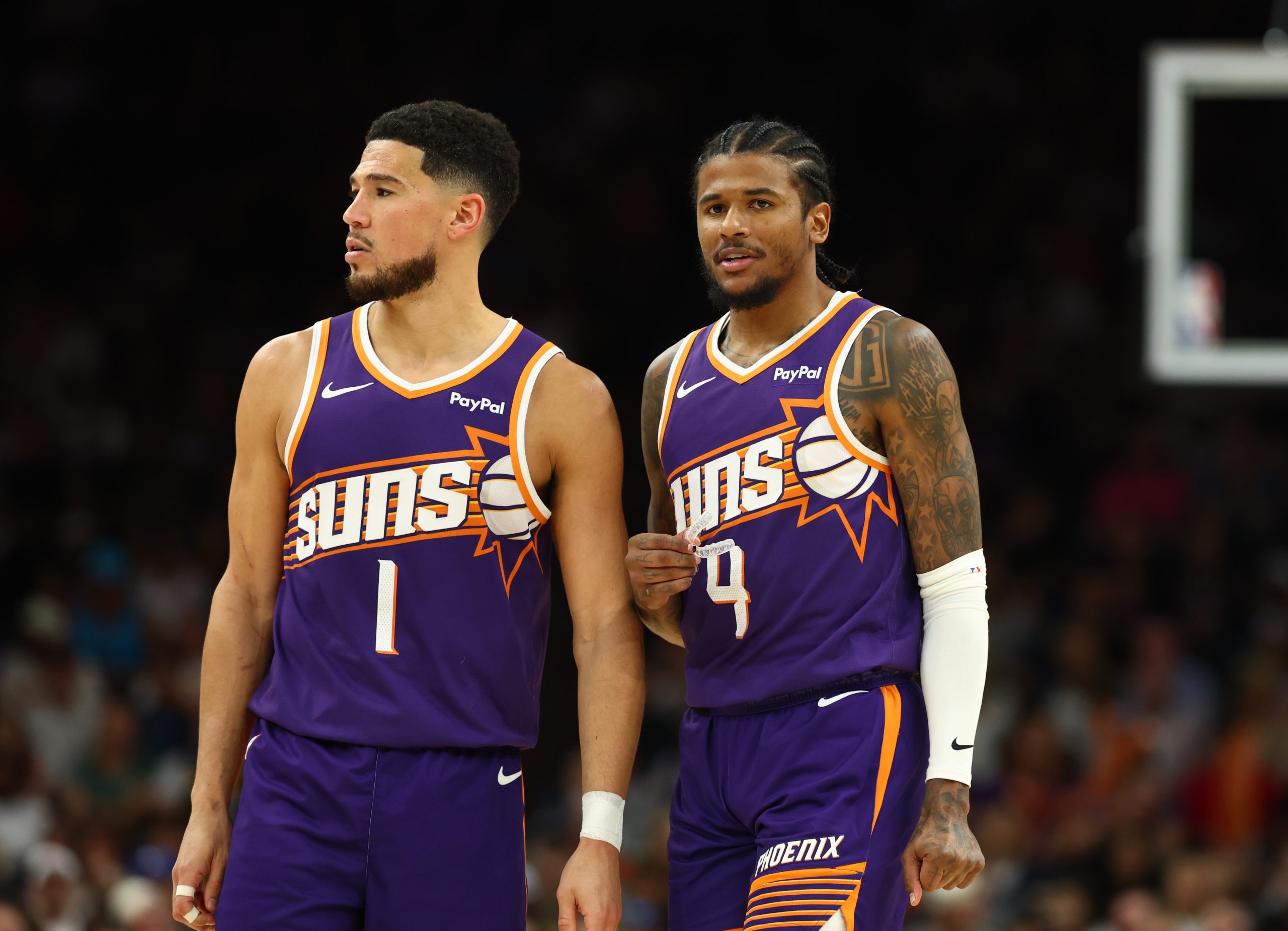 Phoenix Suns Melawan Golden State Warriors