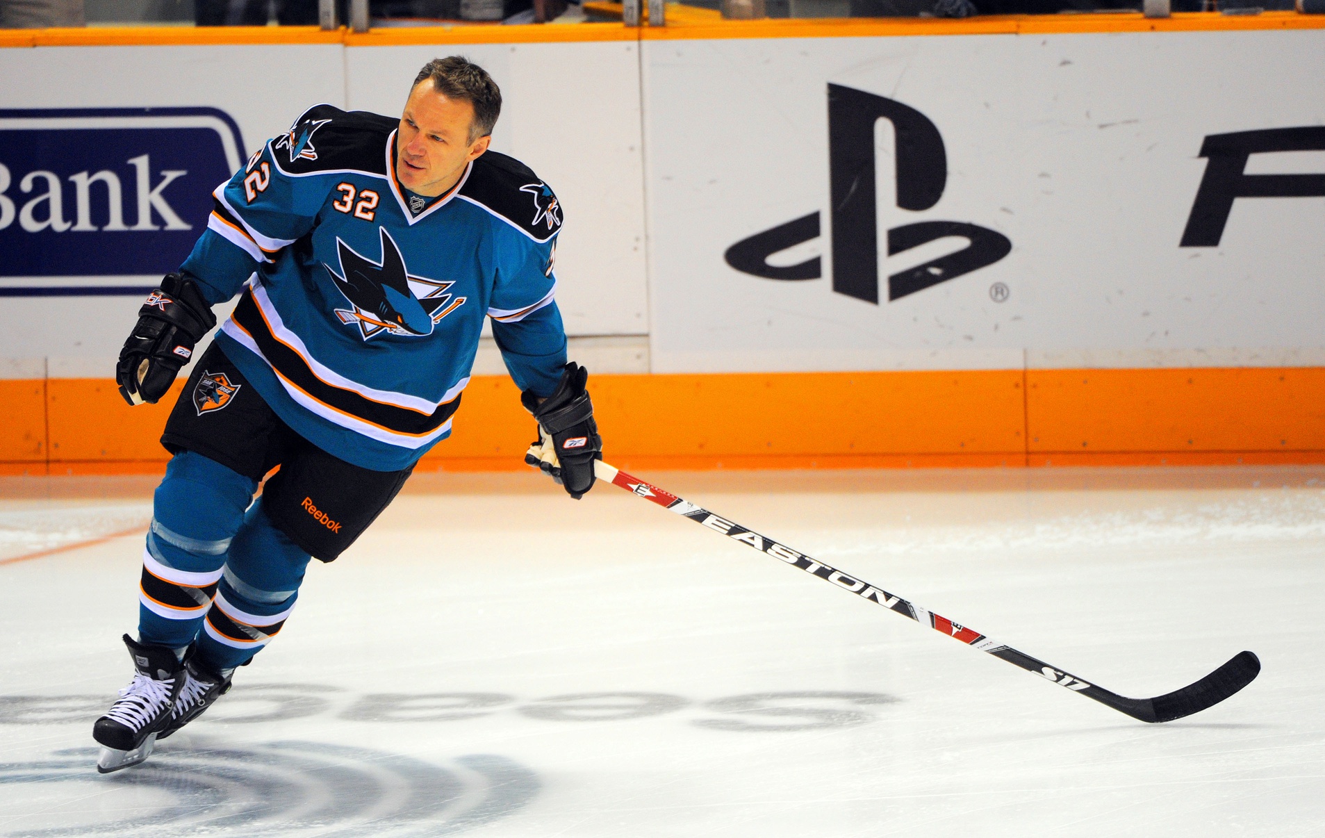 Claude Lemieux Cuase of death suicide NHL Phoenixcoyotes