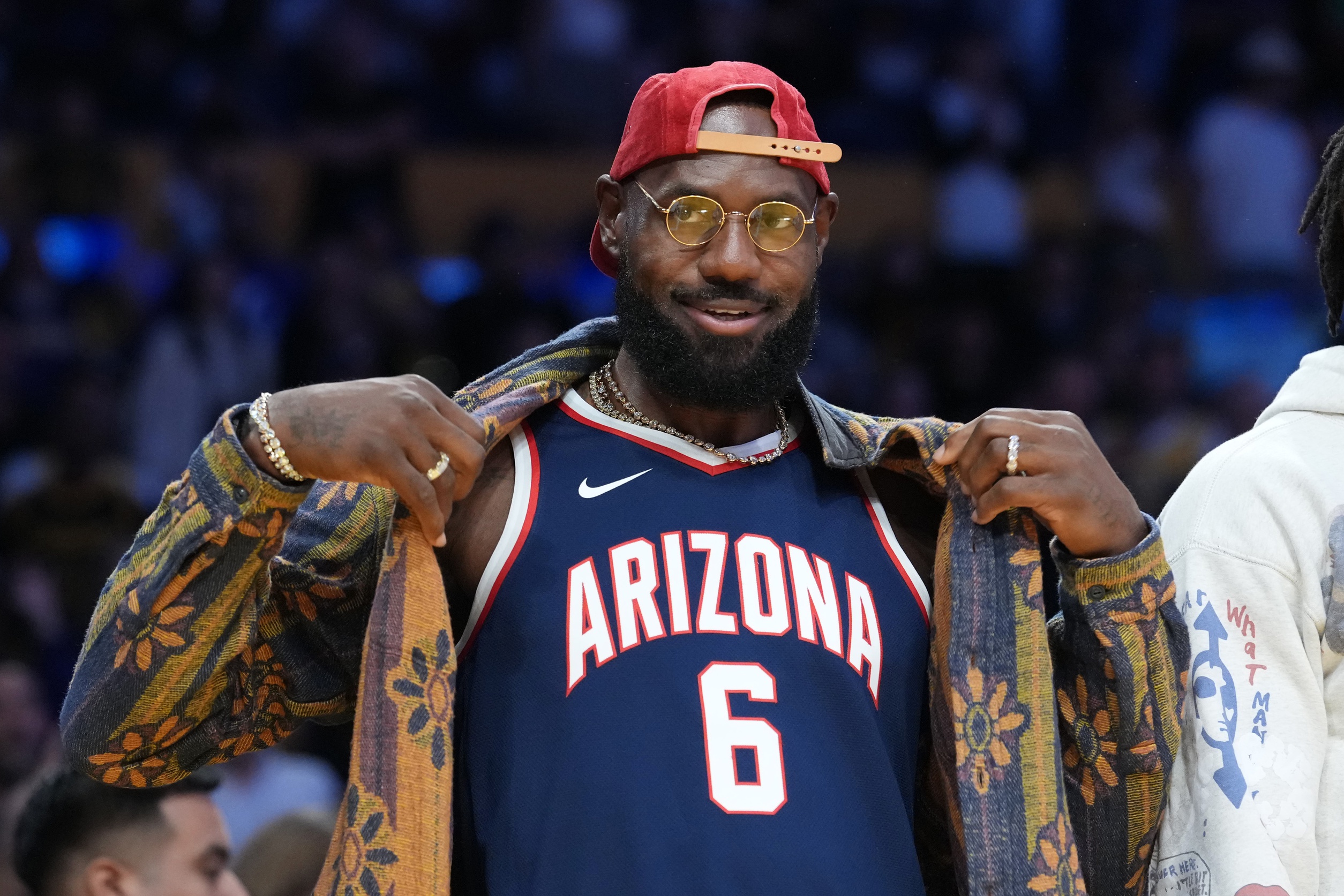 LeBron James Arizona Wildcats NBA Phoenix Suns